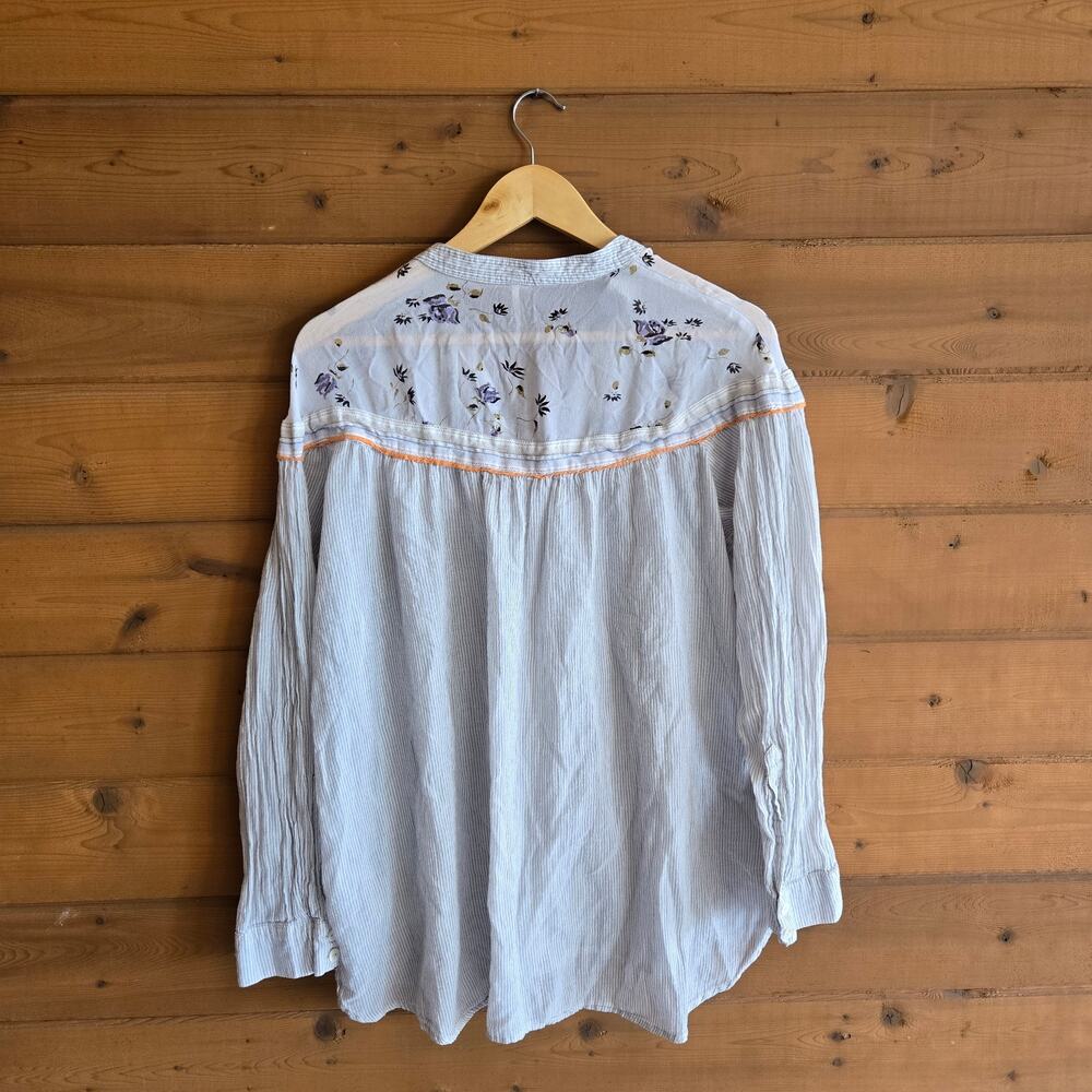 Free People Top Blouse Floral Hearts Colors Chiffon Cottagecore Small Boho Shirt - Picture 5 of 5
